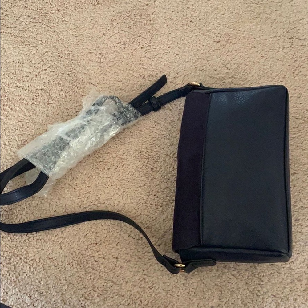 Lauren Conrad crossbody blue navy